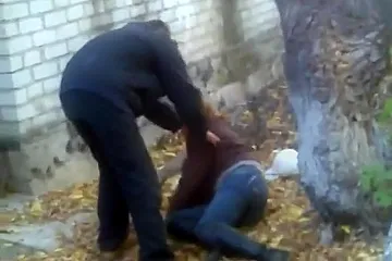 Russian slut gets fucked outside on the ground and lets her friends watch - porn video