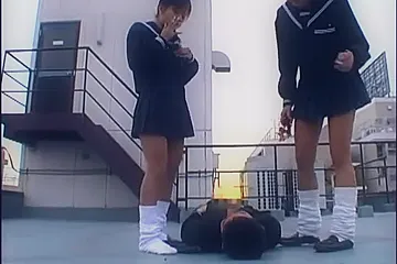 Japanese femdom gang - porn video