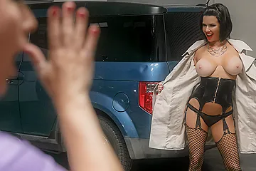 Veronica Avluv & Danny D in The Whore In The Lot - Brazzers - porn video