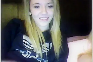 teen blonde teases on chatroulette (18+) - porn video