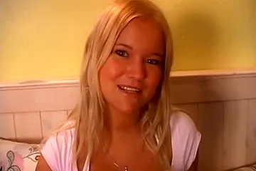 Danish Zoe - porn video
