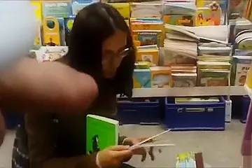 Stroking pecker to girls in the public store - porn video