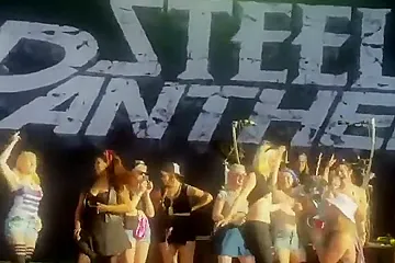 Boobs flashing during a concert - porn video