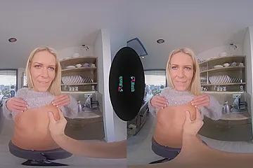 VRHUSH Claudia Macc rewards you for your hard work - porn video