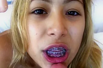 Gorgeous Asian Gf On A Cummy Cock Sucking - DaGFs - porn video