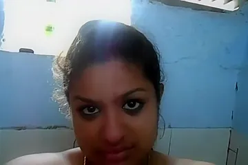 Desi चूत में उंpली With Mia Khalifa, Indian Aunty And Sunny Leone - porn video