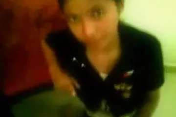 Desi Manipuri angel engulfing her paramour's wang - porn video