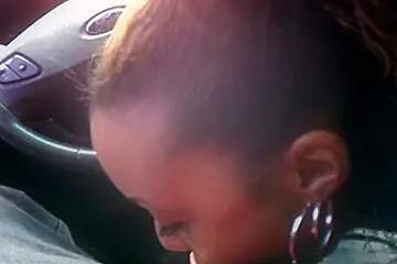 Car blowjob from ebony GF - porn video