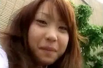 Big cock hardcore fucking a Korean naked gal on bed - porn video