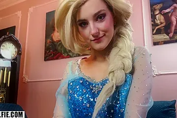 Elsa Frozen 2 - porn video