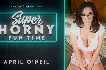 April ONeil in April O'neil - Super Horny Fun Time - porn video