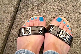 Sexy Blues Toes For Cute Feet In Flip Flop - free porn video
