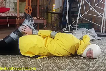 Ariel Anderssen In Ai‚aea Massive Mouth Packed Tripl - porn video