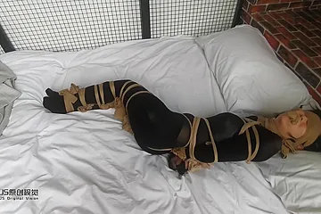 Asian Pantyhose Bondage - porn video