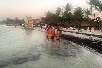 Bikini Watch at Isla Holbox - porn video