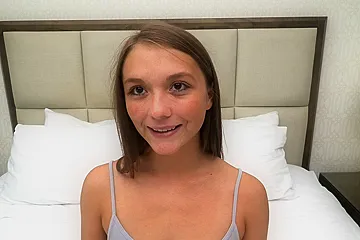 Salad tossing 18 yr old makes her debut porn - porn video