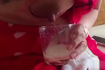 越南美人妻乳泡奶茶，想喝吗（幼女资源群 ） - porn video