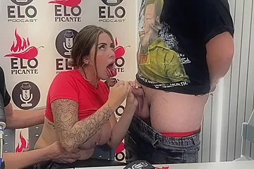 Interview With Elo Podcast Ends In A Blowjob And Of Cum Elo Picante - Sara Blonde - porn video