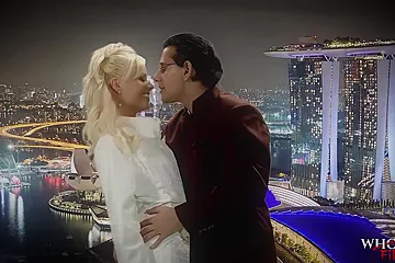 E189 Fashionistas - porn video