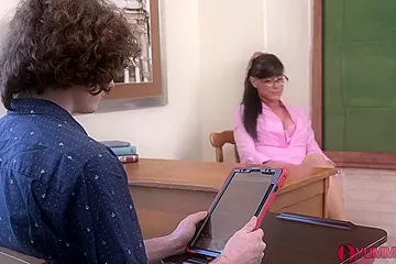 Sofie Marie - Pop Quiz - porn video
