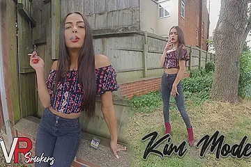 Kim Model - Dark Jeans - VRSmokers - porn video