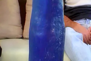 Girl gets penetrated hard - porn video