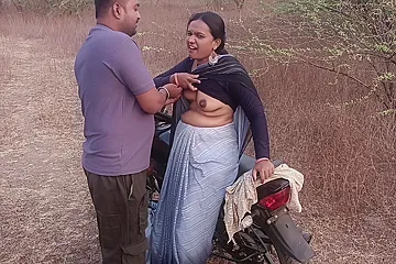 Natural Tits Horny Indian MILF Bhabhi Outdoor Sex - Hindi Audio - porn video