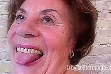 Oma Vera - Old Granny Vera Wants To Swallow Cum - porn video