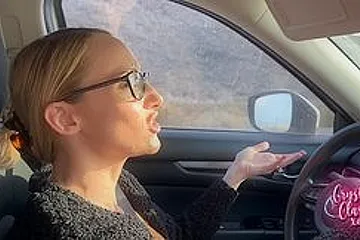 Oliver Faze And Crystal Clark - Stepmom Helps Me Move For College - porn video