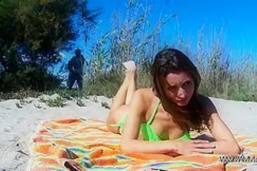 Perfect Babe Fuck On Public Beach Without Any Problem With Stranger - porn video