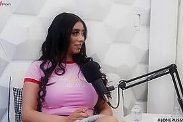 Deep Threat - Buzzing Busties - Behind The Footage Of Big Boob - porn video