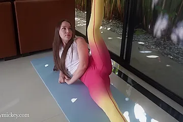 Young Stepmother In Fucked The During Yoga Class (18+) - porn video