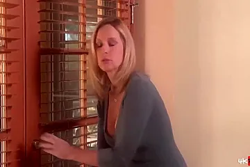 Jodi West In Im Going 2 Be Needing That ! - porn video
