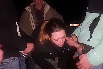 dogging nocturne j offre des bites a ma chienne - porn video