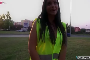 Woods-loving Babe Gets Dirty With A Stranger And Enjoys His Dick - porn video