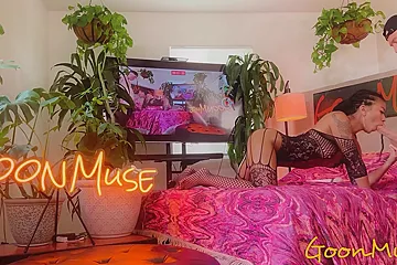 Amateur Babe Ameena Green Engages In Steamy Fuck - porn video