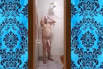 O Meu Banho Gostoso Com o Pau Duro 012 - porn video