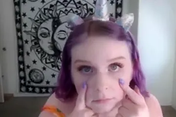 Teen With 64m Gigantic Tits (18+) - porn video