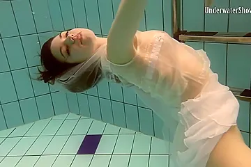 Russians Underwater Aneta With Janka And Andrejka Alone - Aneta Andrejka - porn video