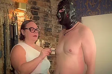 Dominatrix Mistress April - The Piss Whore Takes It All - porn video