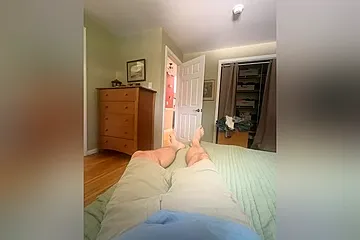 Becky getting ready for beach - porn video