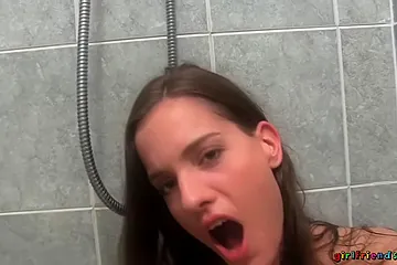 Thrilled Eufrat Mais Kissing Movie - porn video