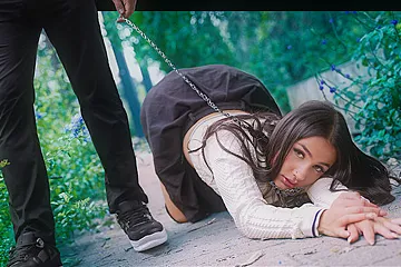 I Can Follow Orders, Boss Latina Fuck Toy On A Leash (sofia Laurent Debut) - porn video