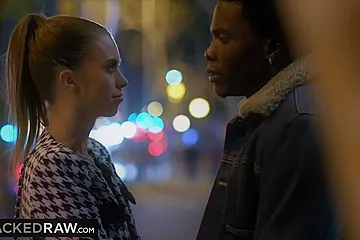 Rob Piper, Louie Smalls And Riley Reid - Rich Girls Black Lover - porn video